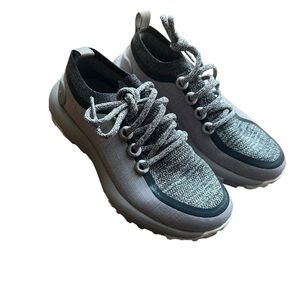 Allbirds Women’s Trail Runner Sneakers Size 6.5 Worn Once